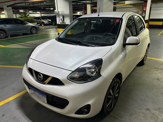 NISSAN MARCH 1.6 SL 16V FLEXSTART 4P XTRONIC NISSAN MARCH 1.6 SL 16V FLEXSTART 4P XTRONIC